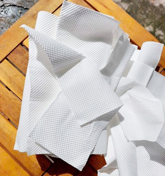 KHĂN GIẤY LAU TAY GIẤY RÚT SẠCH, DAI, KHÔNG BỤI NV